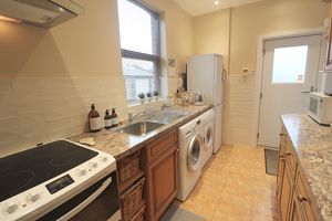 Kitchen- click for photo gallery